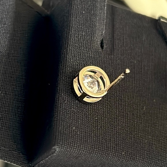 Chanel Stud CC Crystal Earrings 24B - Picture 7 of 9